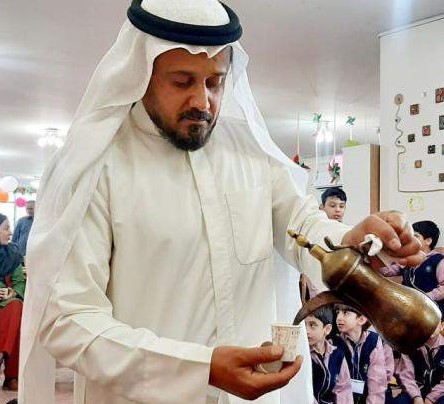 قصه قهوه برای کودکان اهوازی روایت شد