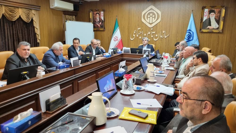 رئیس هیئت مدیره کانون بازنشستگان؛ حقوق بازنشستگان به میزان ۷۵درصد عملیاتی شد