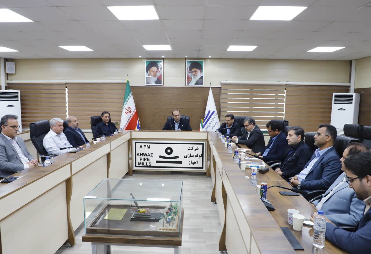 شرکت لوله‌سازی اهواز با شعار همه باهم برای تولید سال ۱۴۰۴ را آغاز کرد