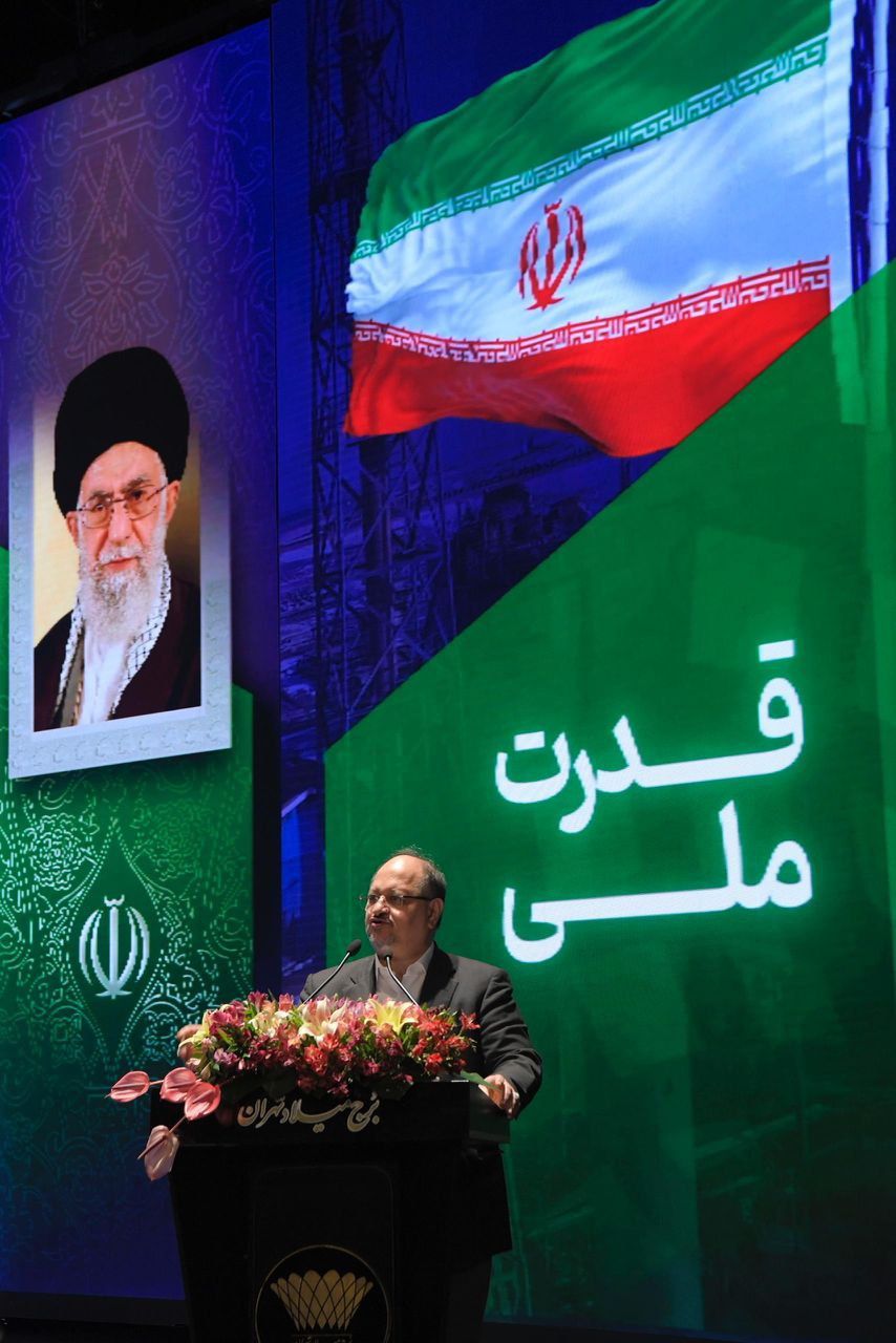 شریعتمداری از جابجایی رکوردها توسط «پتروشیمی خلیج‌فارس» خبر داد/افزایش ۶۳ درصدی سود خالص و رشد ۴۲ درصدی درآمدهای عملیاتی