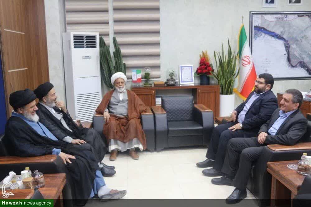 دیدار عضو مجلس خبرگان رهبری با رئیس هیأت‌مدیره و مدیرعامل سازمان منطقه آزاد اروند