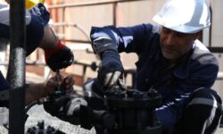 روایت تلاش شبانه‌روزی کارکنان نفت و گاز اروندان در مسیر سربلندی ایران